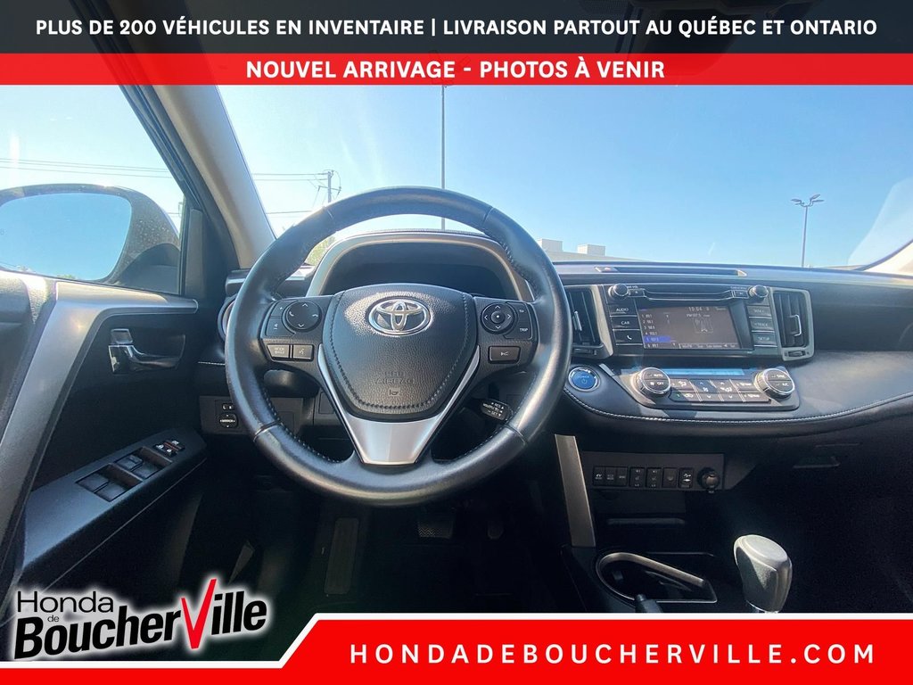 2017 Toyota RAV4 Hybrid XLE in Terrebonne, Quebec - 23 - w1024h768px
