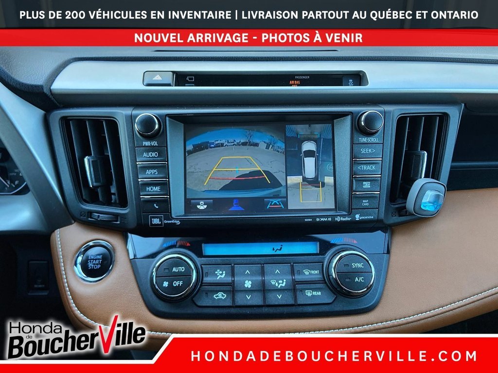 2017 Toyota RAV4 Hybrid Limited in Terrebonne, Quebec - 7 - w1024h768px