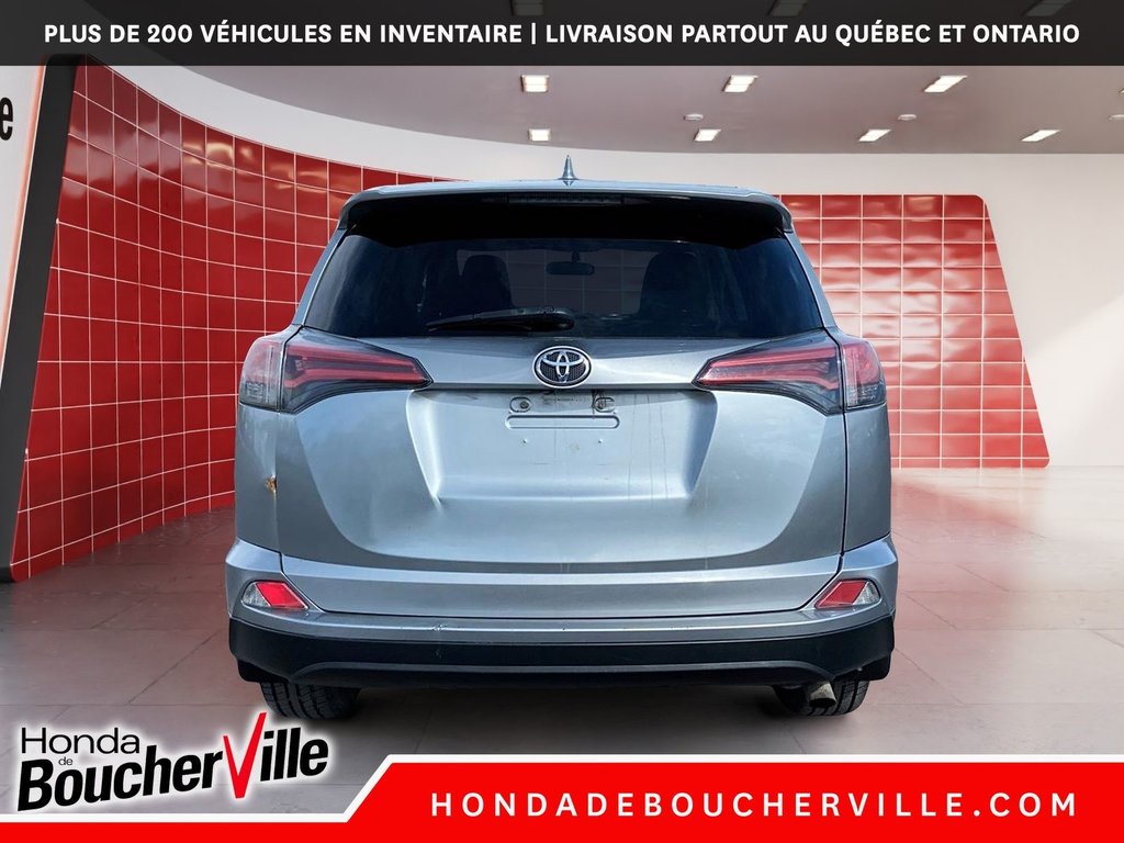 Toyota RAV4 LE 2016 à Terrebonne, Québec - 11 - w1024h768px