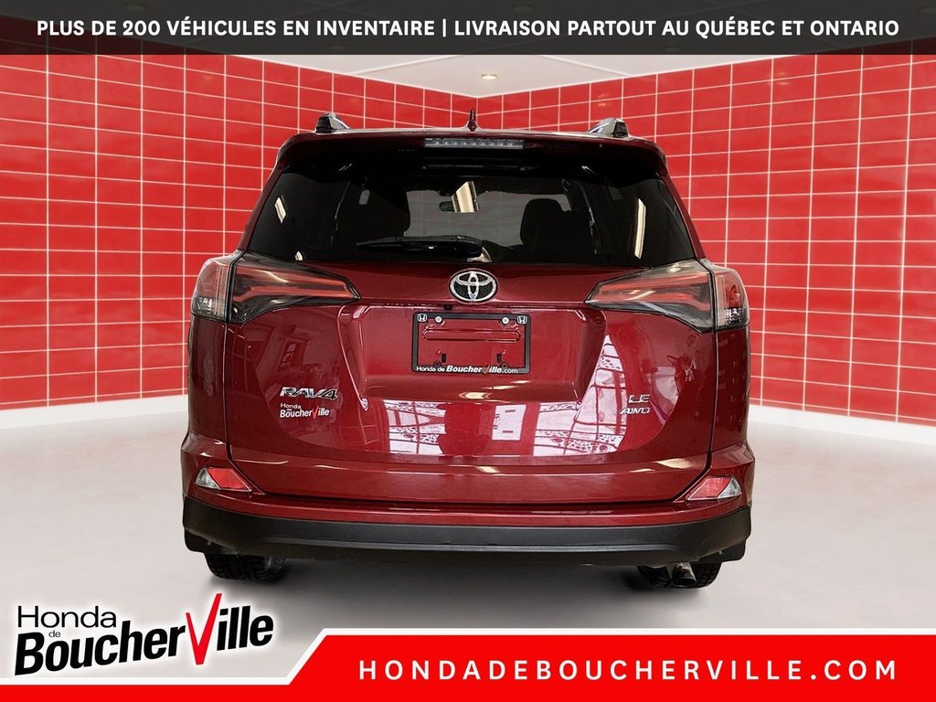 2017 Toyota RAV4 LE in Terrebonne, Quebec - 3 - w1024h768px