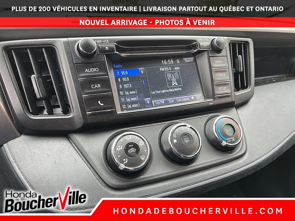 Toyota RAV4 LE 2017 à Terrebonne, Québec - 21 - w1024h768px