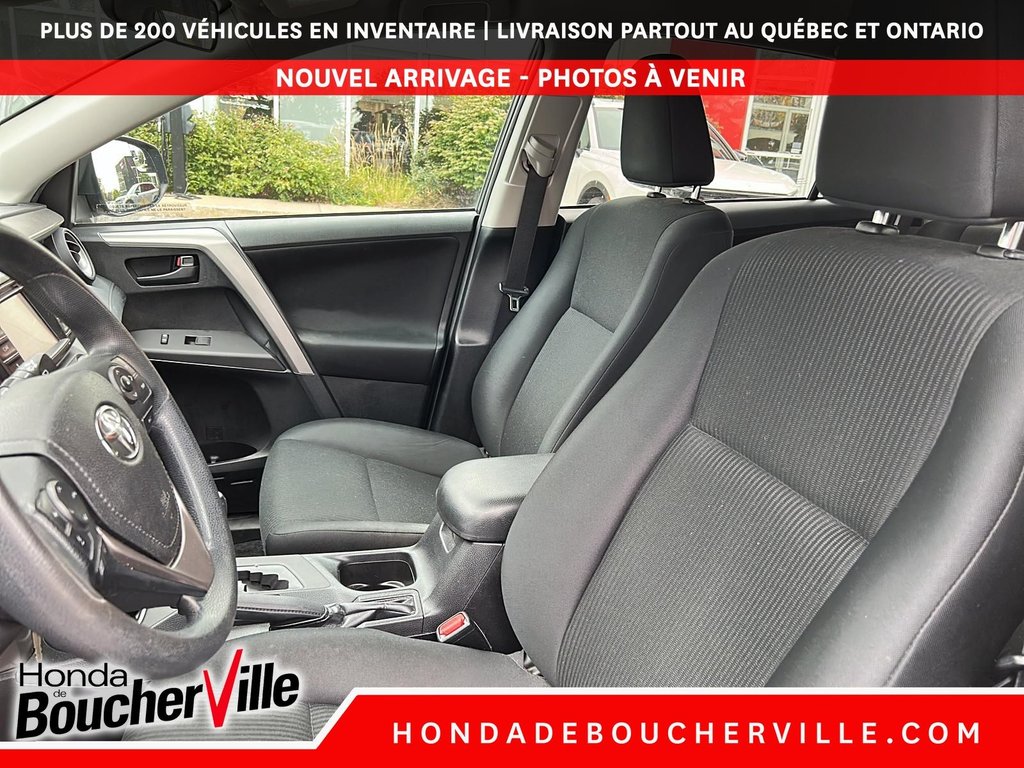 Toyota RAV4 LE 2017 à Terrebonne, Québec - 17 - w1024h768px