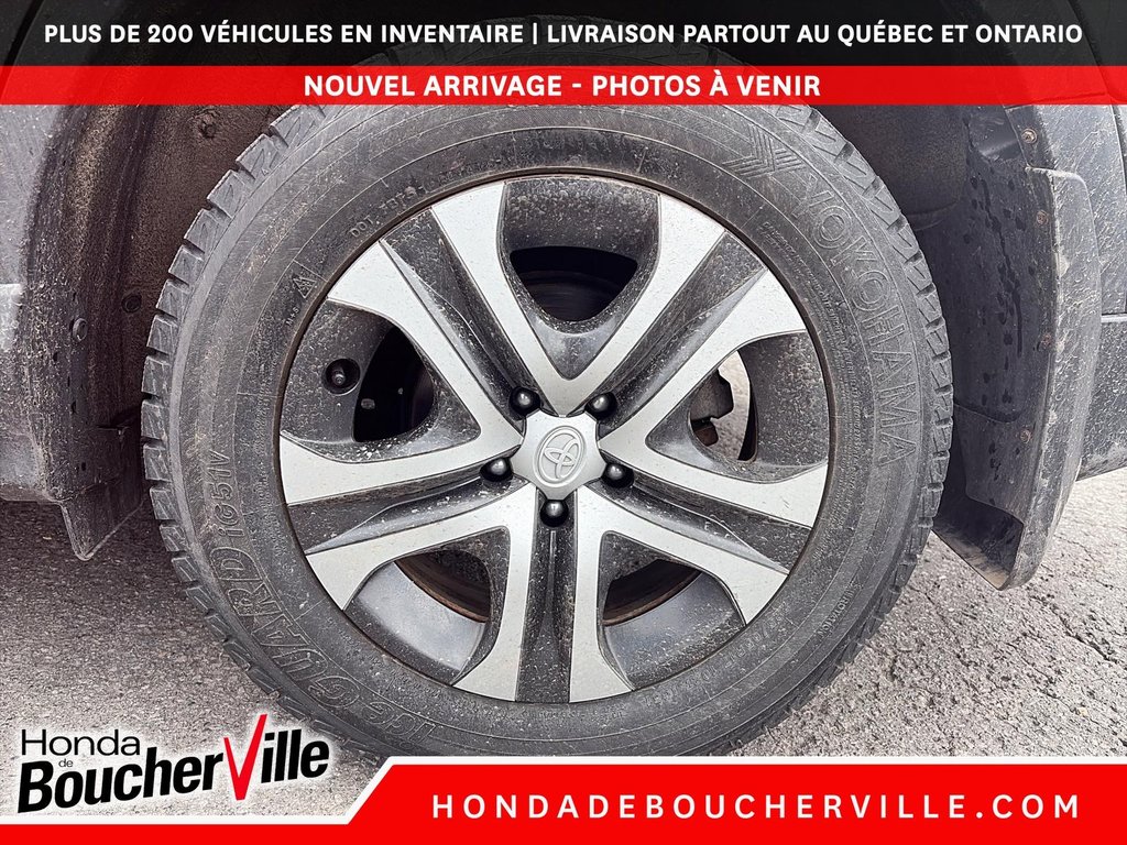 Toyota RAV4 LE 2017 à Terrebonne, Québec - 15 - w1024h768px