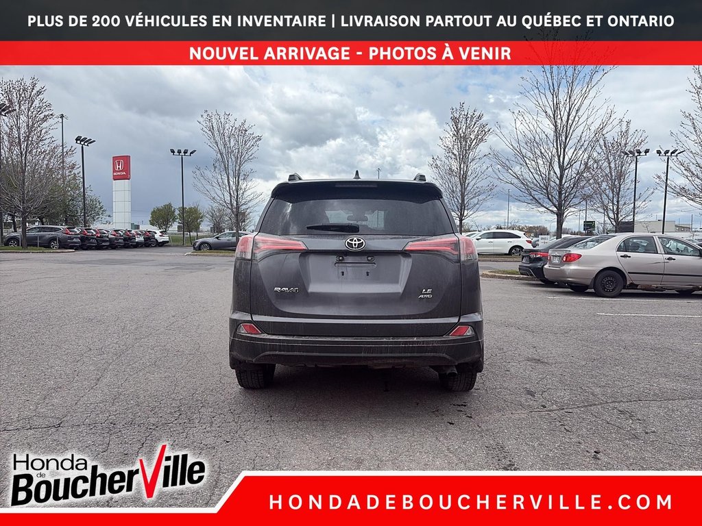 Toyota RAV4 LE 2017 à Terrebonne, Québec - 7 - w1024h768px