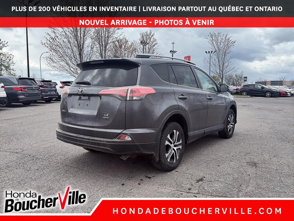 Toyota RAV4 LE 2017 à Terrebonne, Québec - 9 - w1024h768px