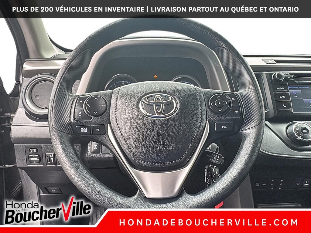 2017 Toyota RAV4 LE in Terrebonne, Quebec - 27 - w1024h768px