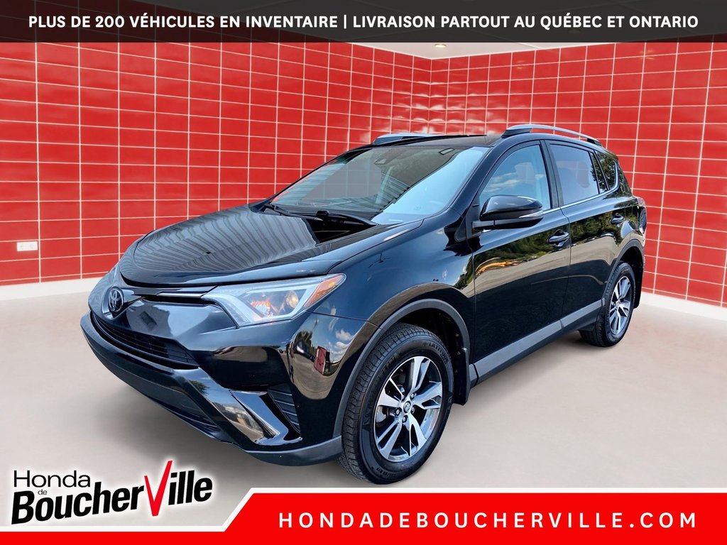 2018 Toyota RAV4 LE in Terrebonne, Quebec - 5 - w1024h768px