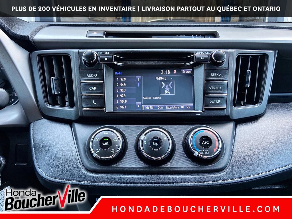 2018 Toyota RAV4 LE in Terrebonne, Quebec - 21 - w1024h768px