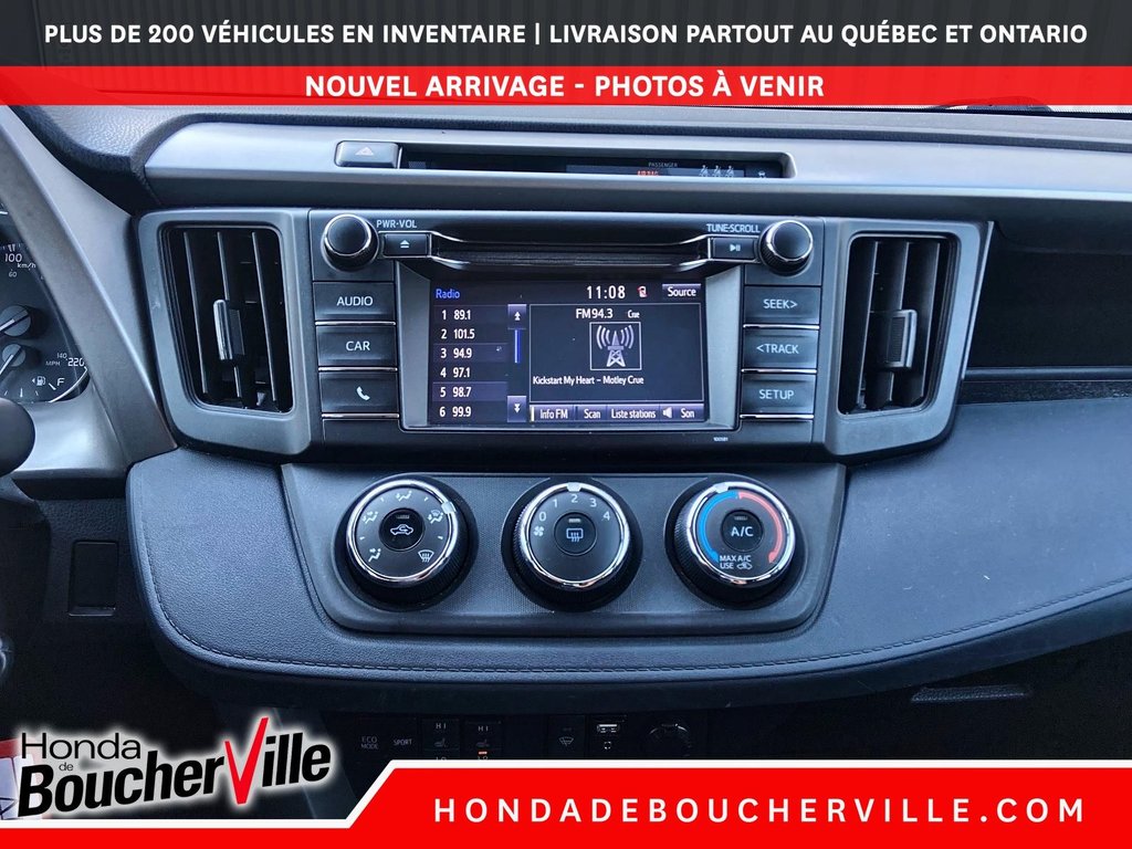 Toyota RAV4 LE 2018 à Terrebonne, Québec - 15 - w1024h768px