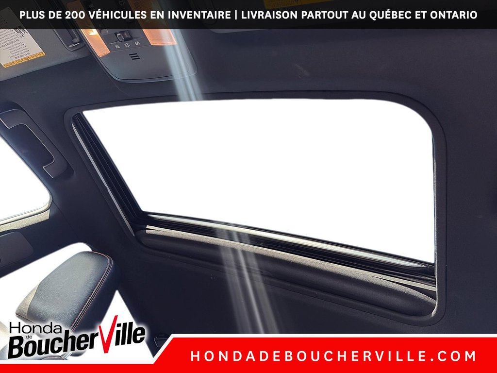 Toyota RAV4 Hybrid SE 2018 à Terrebonne, Québec - 27 - w1024h768px