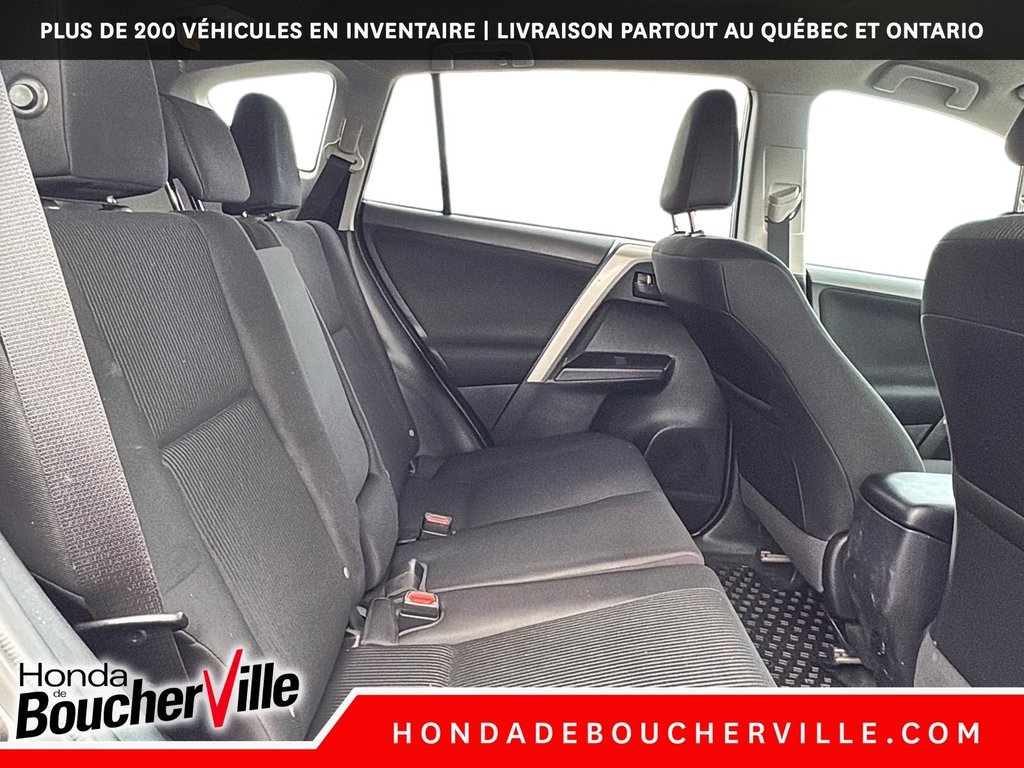 Toyota RAV4 LE 2018 à Terrebonne, Québec - 17 - w1024h768px