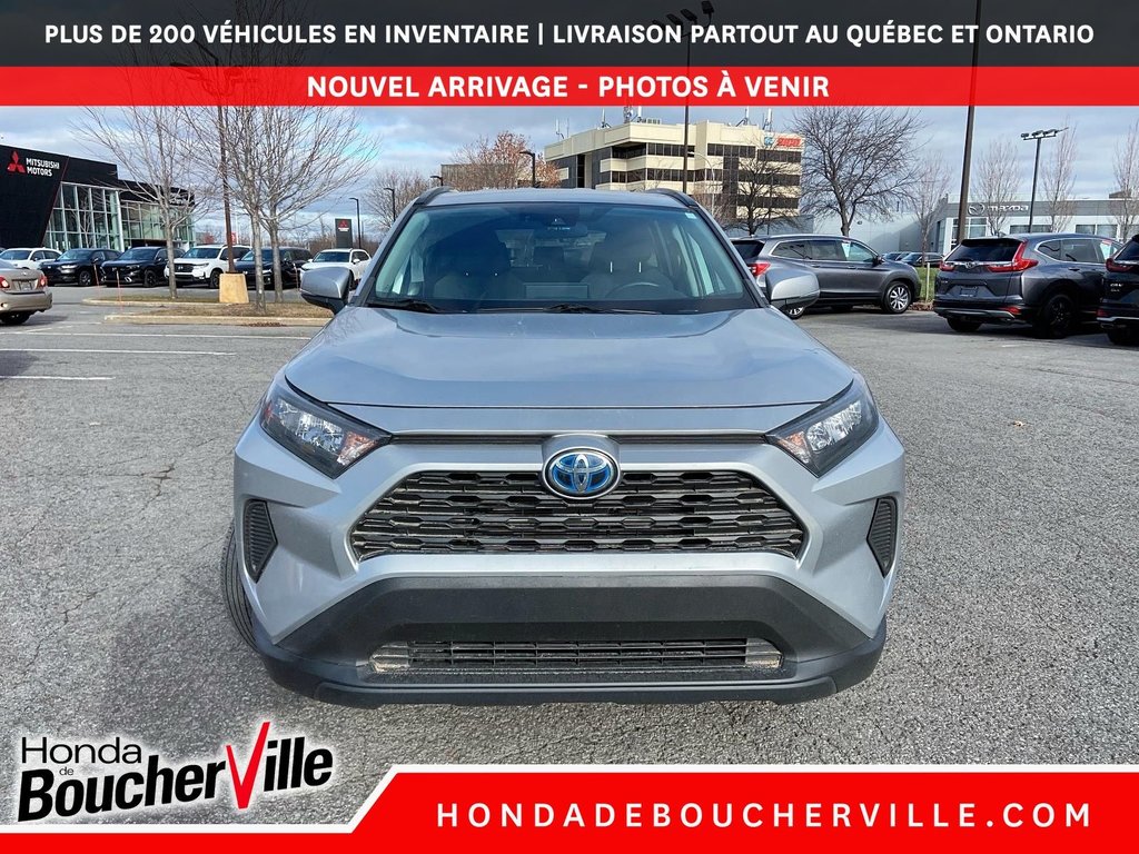 2019 Toyota RAV4 Hybrid LE in Terrebonne, Quebec - 3 - w1024h768px