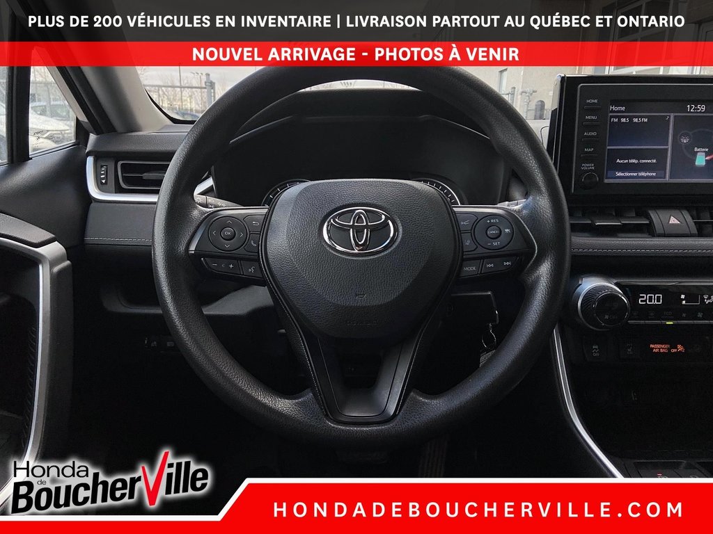 2019 Toyota RAV4 Hybrid LE in Terrebonne, Quebec - 19 - w1024h768px