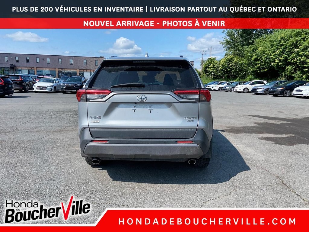 Toyota RAV4 Limited 2019 à Terrebonne, Québec - 11 - w1024h768px