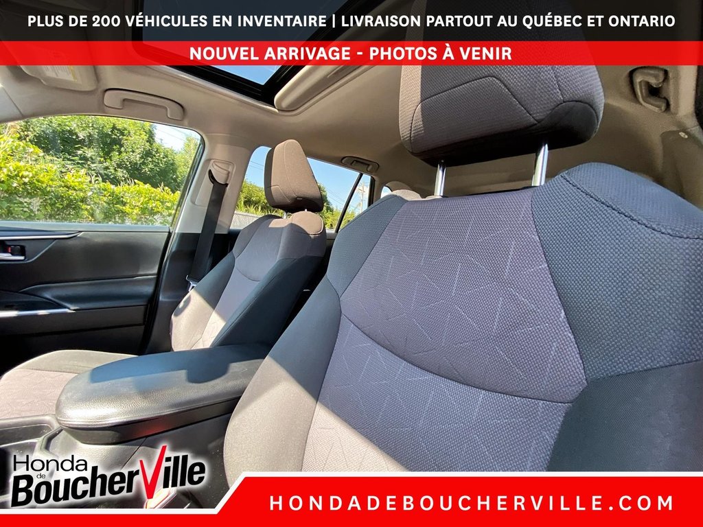 2019 Toyota RAV4 Hybrid XLE in Terrebonne, Quebec - 21 - w1024h768px