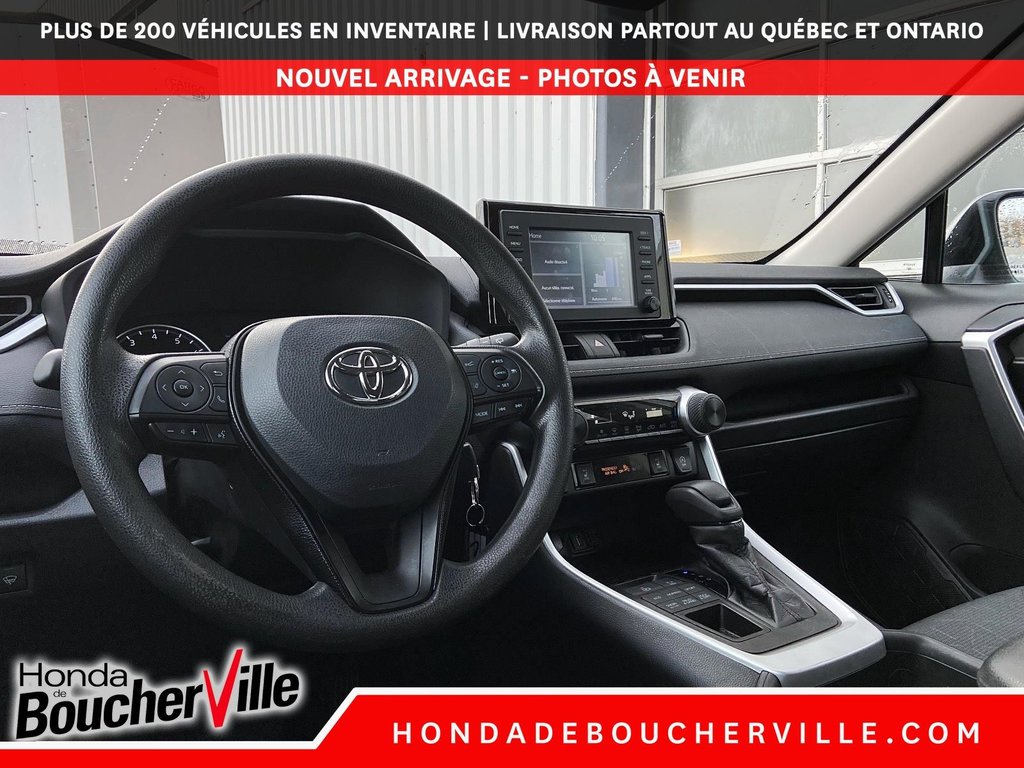 2021 Toyota RAV4 LE in Terrebonne, Quebec - 15 - w1024h768px