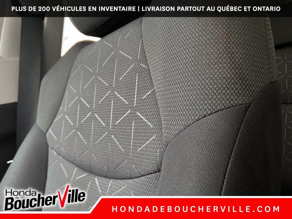 Toyota RAV4 LE 2021 à Terrebonne, Québec - 17 - w1024h768px