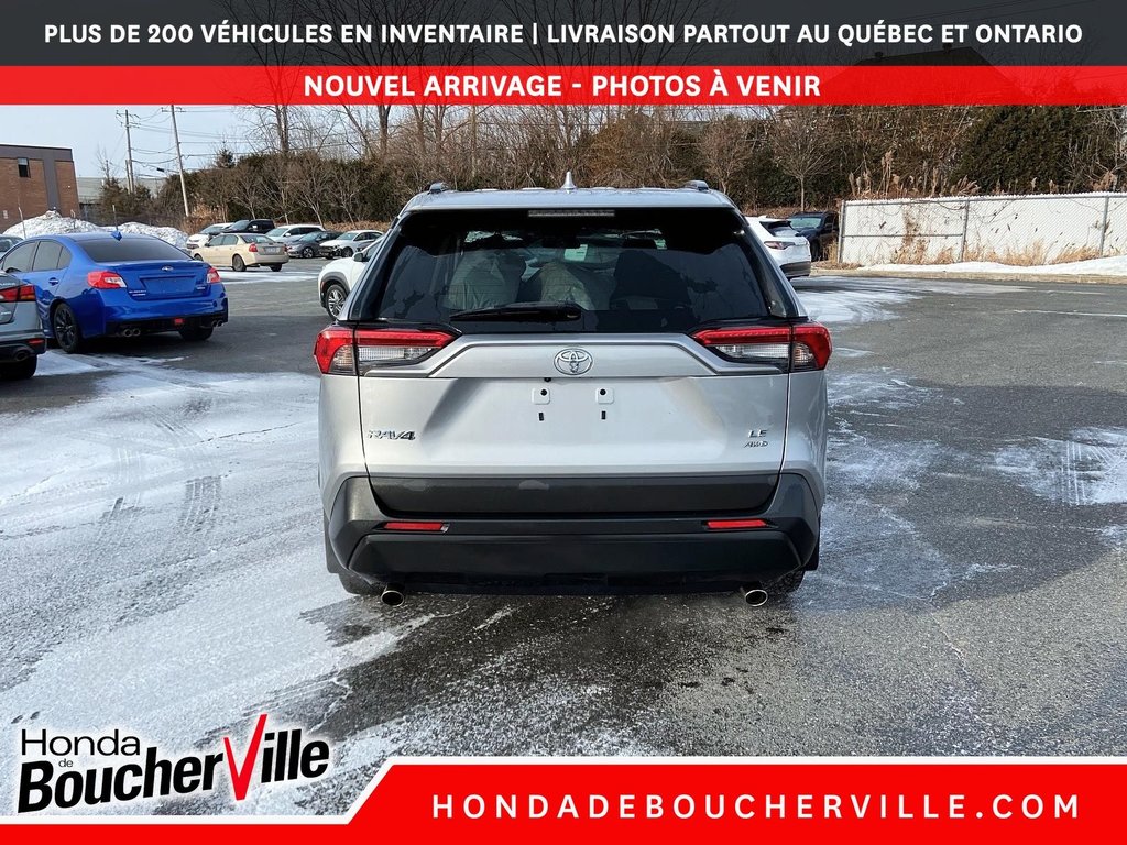 2021 Toyota RAV4 LE in Terrebonne, Quebec - 9 - w1024h768px