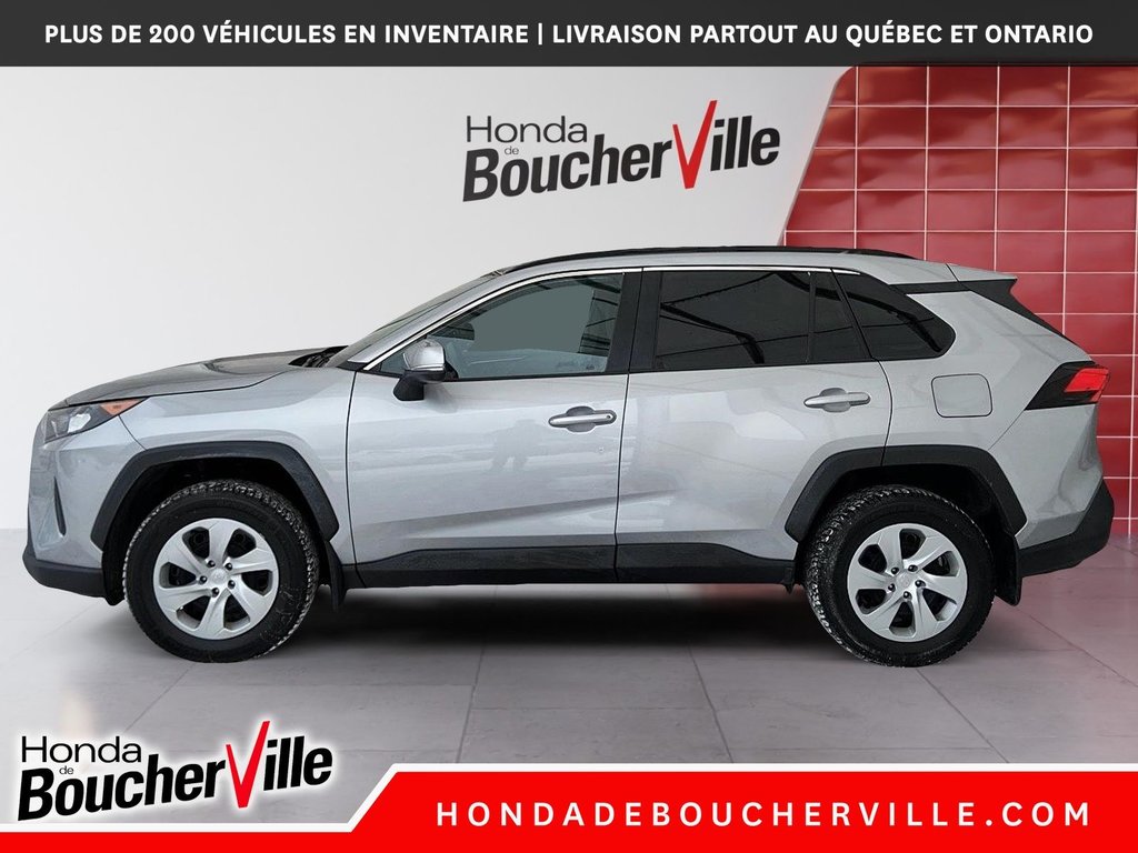 Toyota RAV4 LE 2021 à Terrebonne, Québec - 13 - w1024h768px