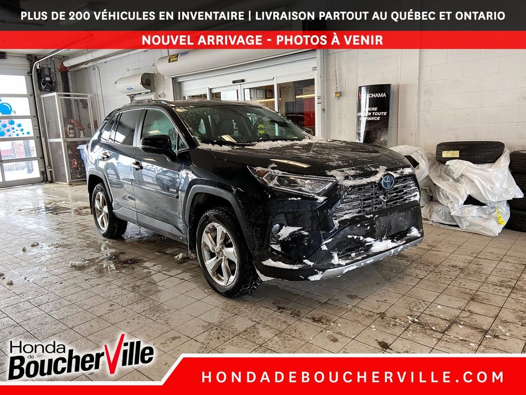 2021 Toyota RAV4 Hybrid Limited in Terrebonne, Quebec - 5 - w1024h768px