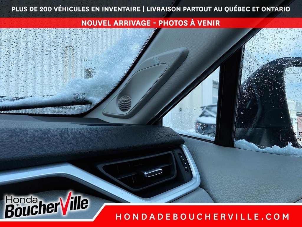 2021 Toyota RAV4 Hybrid Limited in Terrebonne, Quebec - 25 - w1024h768px