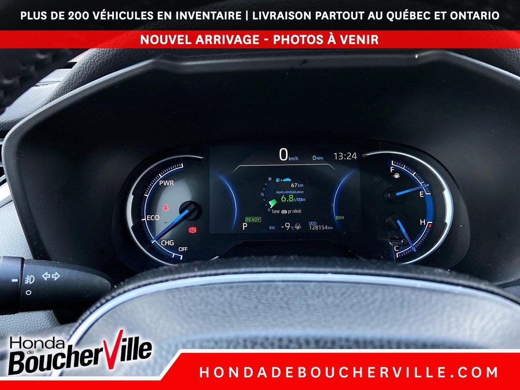 2021 Toyota RAV4 Hybrid Limited in Terrebonne, Quebec - 16 - w1024h768px