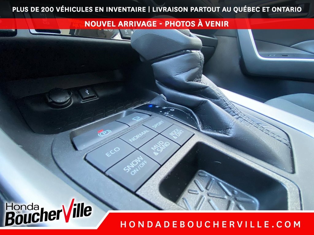 Toyota RAV4 XLE 2021 à Terrebonne, Québec - 27 - w1024h768px