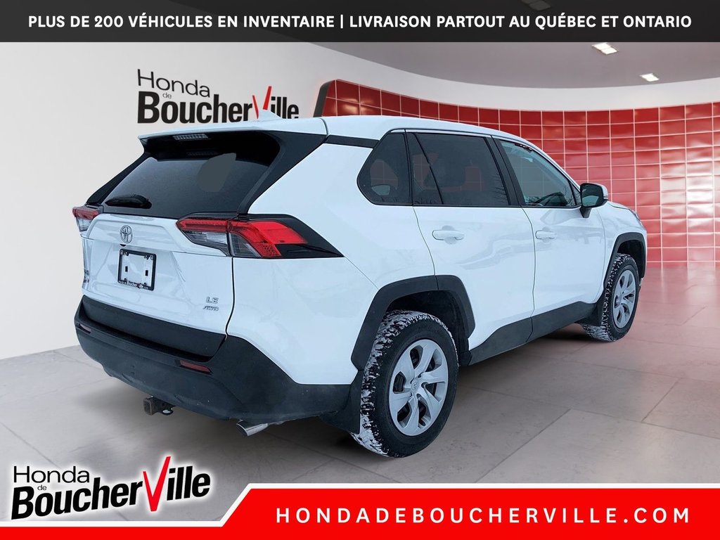 2022 Toyota RAV4 LE in Terrebonne, Quebec - 9 - w1024h768px