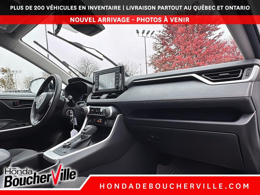 Toyota RAV4 Hybrid LE 2022 à Terrebonne, Québec - 21 - w1024h768px