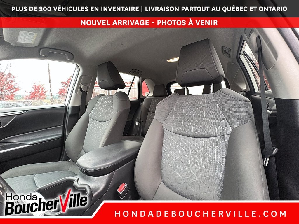 Toyota RAV4 Hybrid LE 2022 à Terrebonne, Québec - 25 - w1024h768px