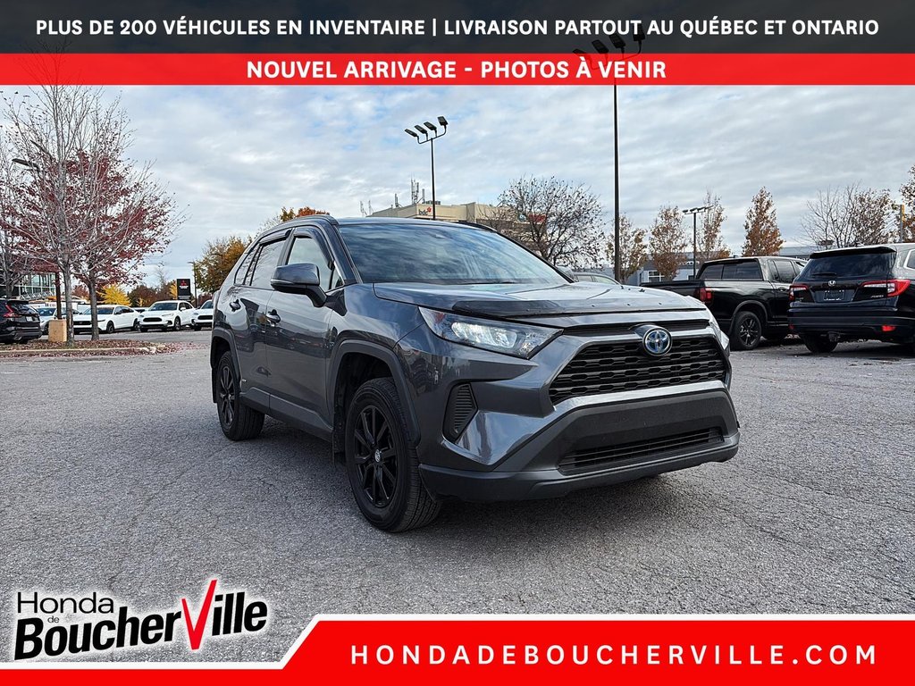Toyota RAV4 LE HYBRID 2023 à Terrebonne, Québec - 11 - w1024h768px