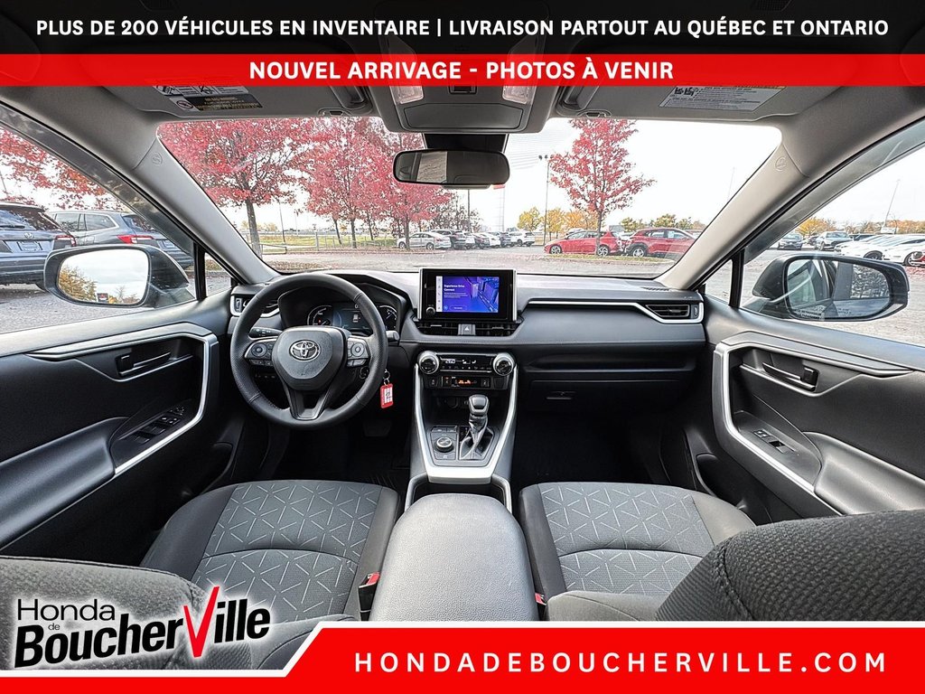 Toyota RAV4 LE HYBRID 2023 à Terrebonne, Québec - 19 - w1024h768px
