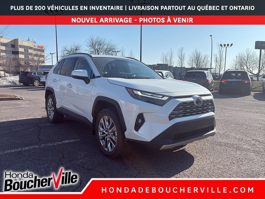 Toyota RAV4 Limited 2024 à Terrebonne, Québec - 11 - w1024h768px