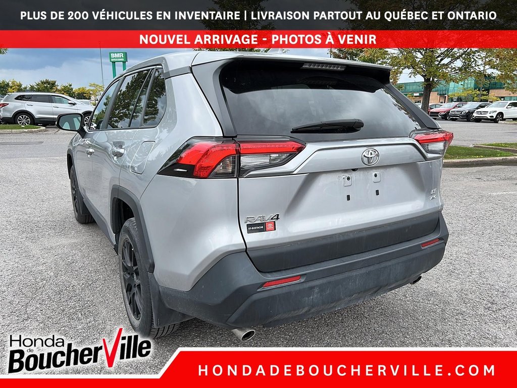 2024 Toyota RAV4 LE in Terrebonne, Quebec - 11 - w1024h768px