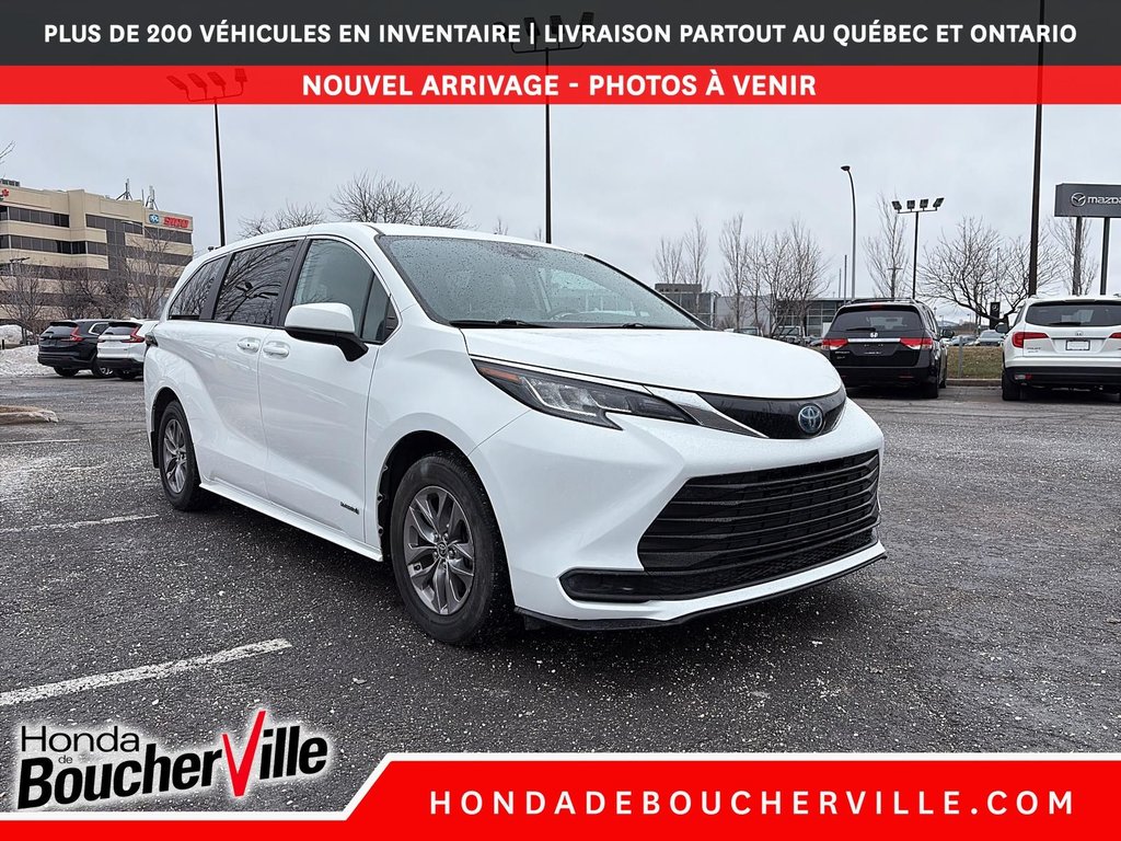 Toyota Sienna LE 2021 à Terrebonne, Québec - 11 - w1024h768px
