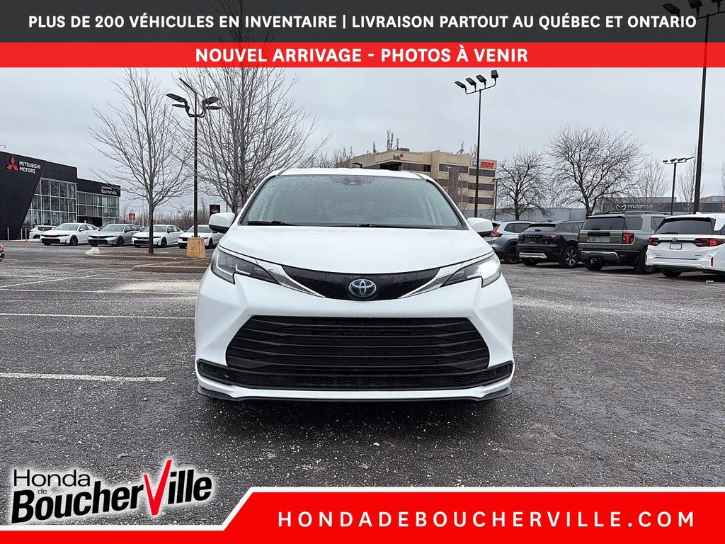 Toyota Sienna LE 2021 à Terrebonne, Québec - 13 - w1024h768px
