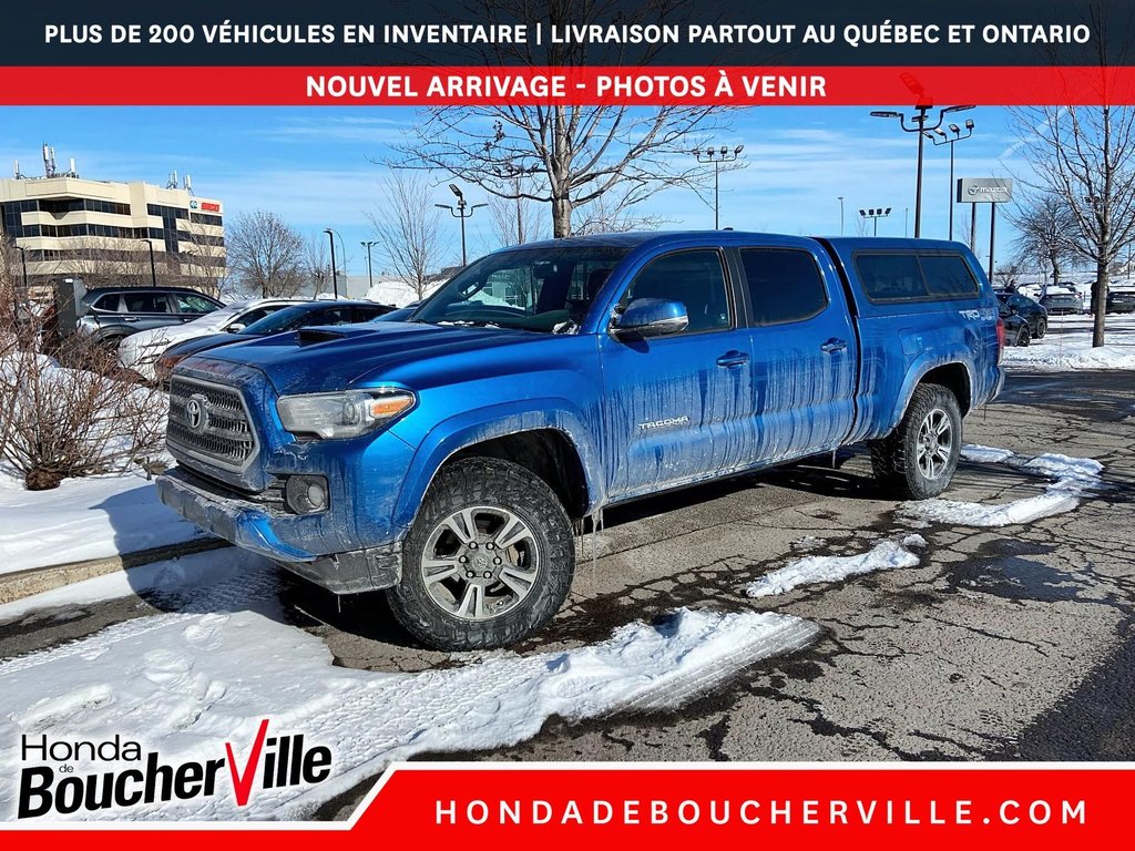 2016 Toyota Tacoma 4X4 SPORT in Terrebonne, Quebec - 1 - w1024h768px