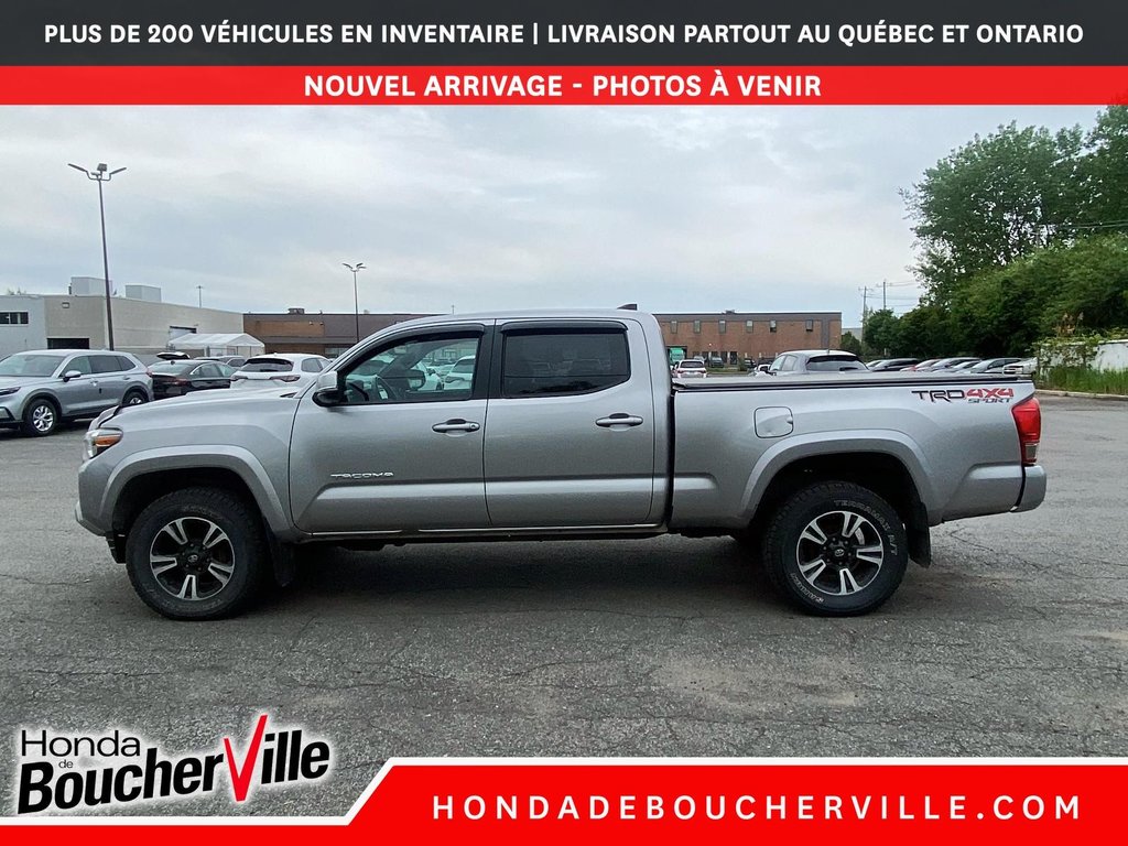 2017 Toyota Tacoma TRD SPORT in Terrebonne, Quebec - 15 - w1024h768px