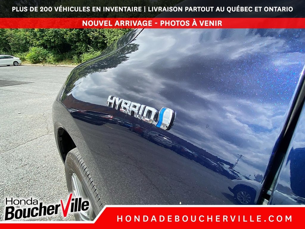 2021 Toyota Venza LIMITED in Terrebonne, Quebec - 17 - w1024h768px