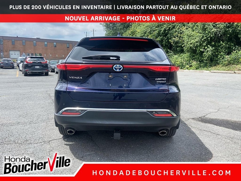 2021 Toyota Venza LIMITED in Terrebonne, Quebec - 11 - w1024h768px