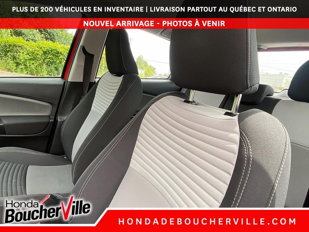 2018 Toyota Yaris Hatchback LE in Terrebonne, Quebec - 18 - w1024h768px