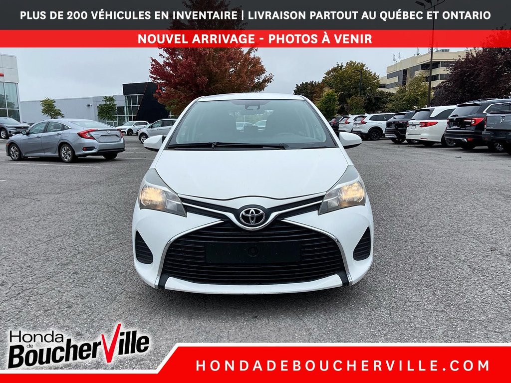 Toyota Yaris LE 2017 à Terrebonne, Québec - 3 - w1024h768px