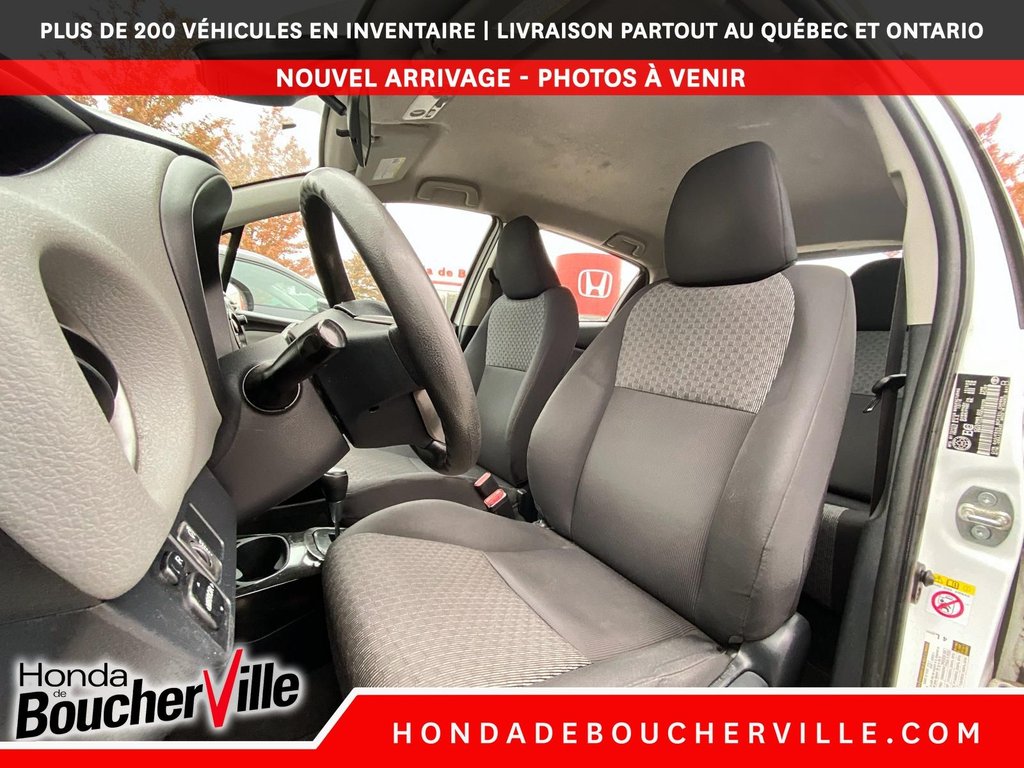 Toyota Yaris LE 2017 à Terrebonne, Québec - 16 - w1024h768px
