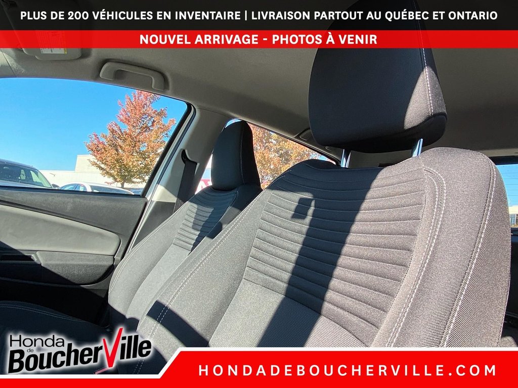 Toyota Yaris SE 2017 à Terrebonne, Québec - 17 - w1024h768px