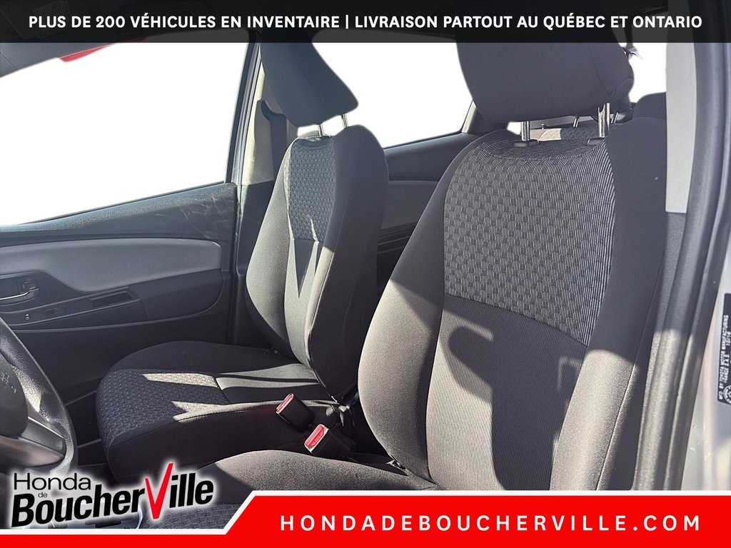 2017 Toyota Yaris LE in Terrebonne, Quebec - 21 - w1024h768px