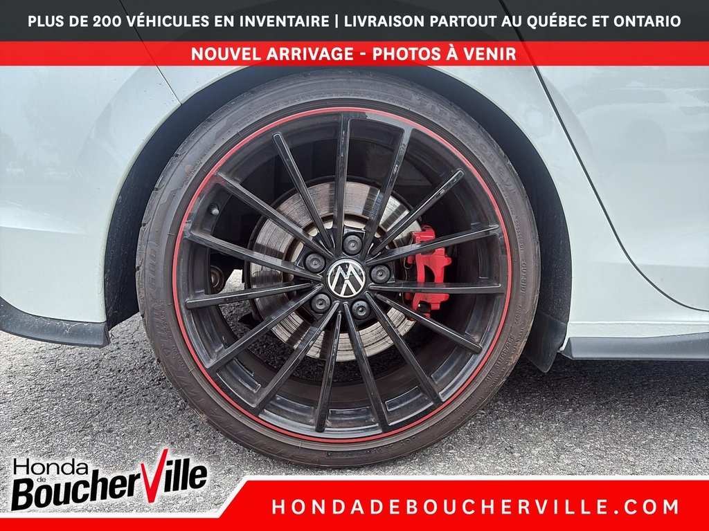 2023 Volkswagen Golf GTI 40th Anniversary in Terrebonne, Quebec - 16 - w1024h768px