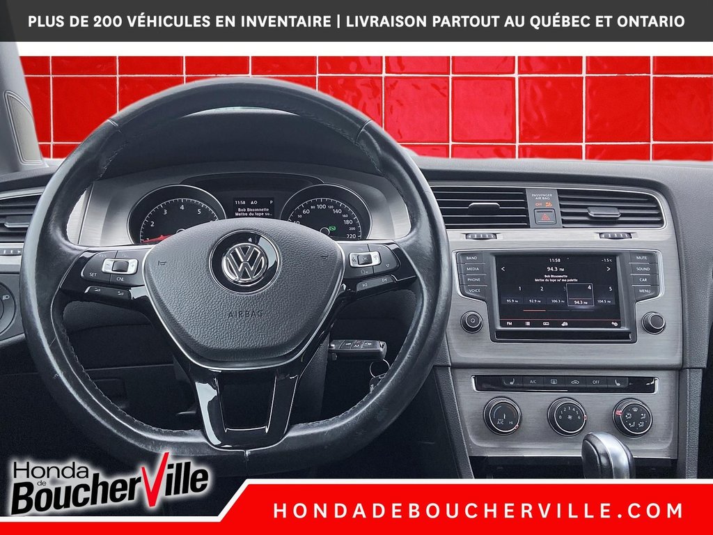 2016 Volkswagen Golf Trendline in Terrebonne, Quebec - 22 - w1024h768px