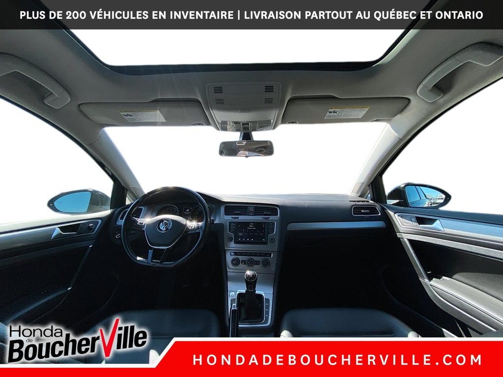 2017 Volkswagen Golf COMFORTLINE in Terrebonne, Quebec - 25 - w1024h768px