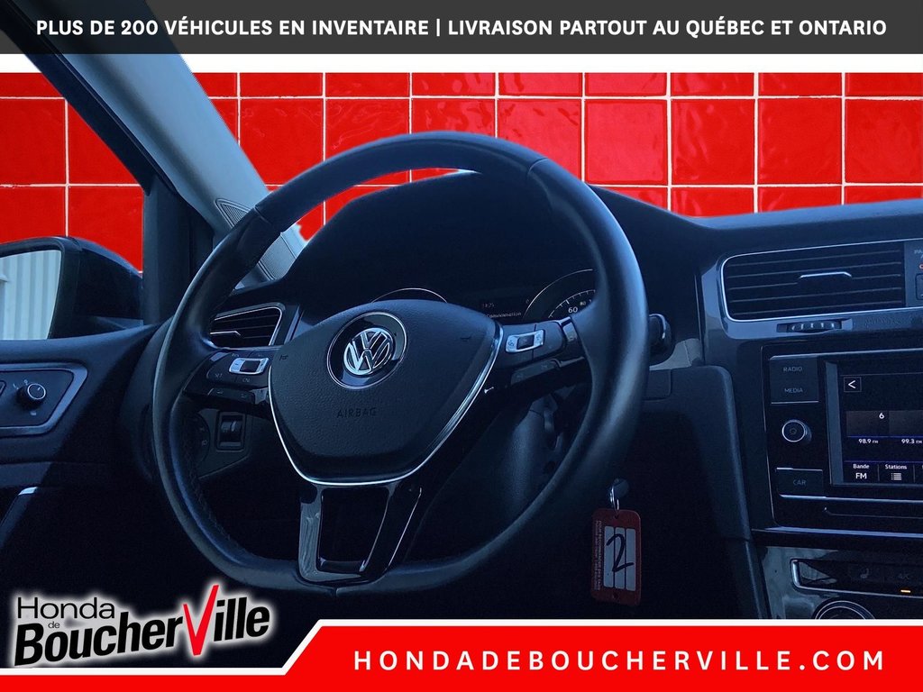 2018 Volkswagen Golf TRENDLINE in Terrebonne, Quebec - 21 - w1024h768px