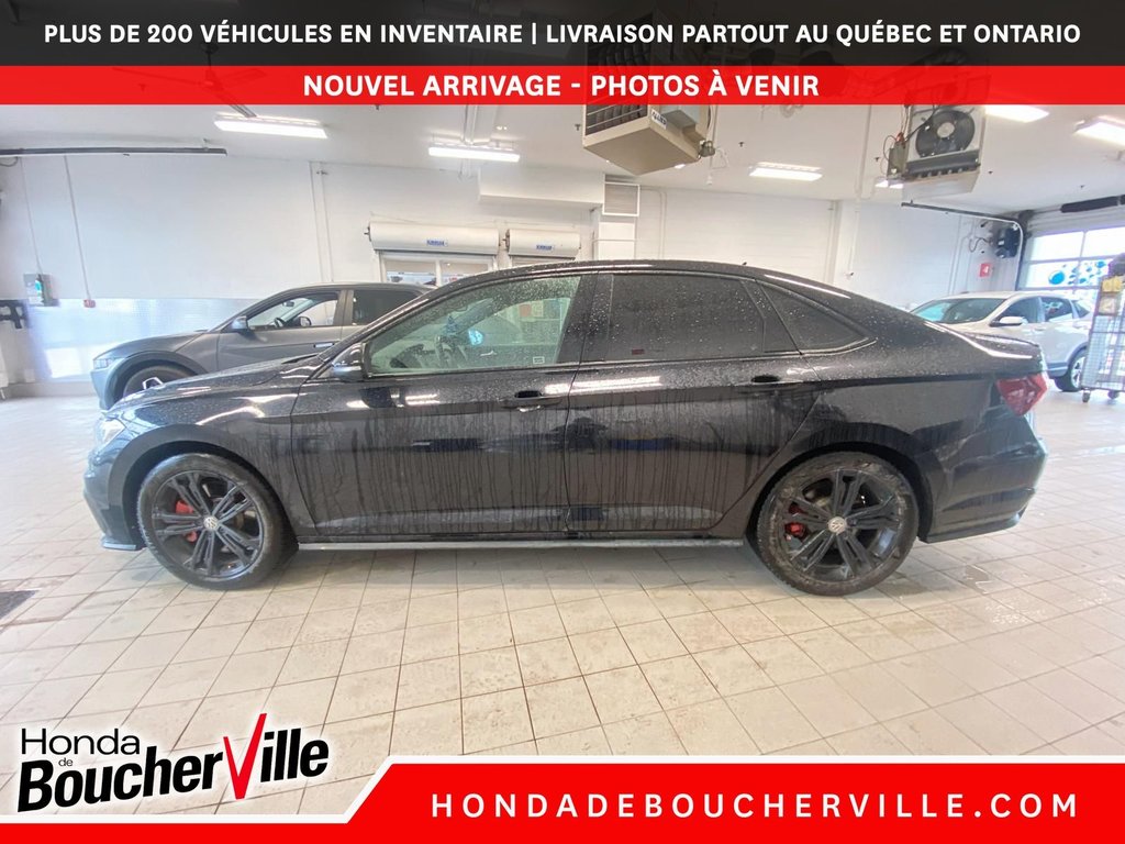 2021 Volkswagen Jetta GLI in Terrebonne, Quebec - 13 - w1024h768px